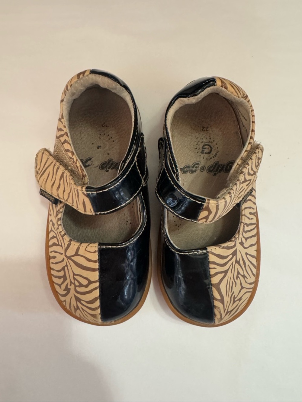 Pediped Girls' Tan Zebra Print Mary Janes with Black Patent Accents size 22